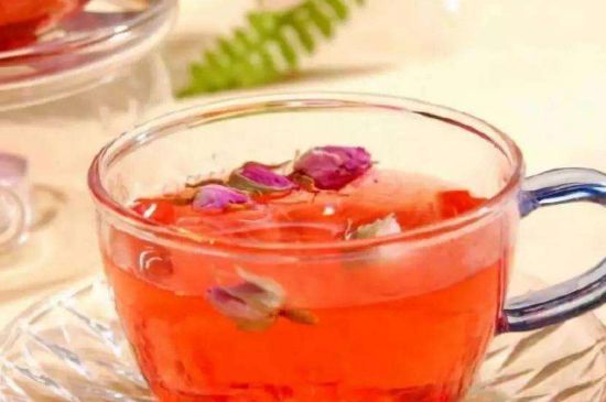 蜂蜜泡茶葉的副作用，蜂蜜泡茶葉有什么禁忌