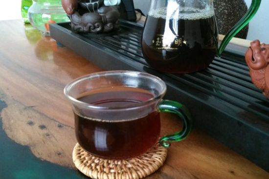 正常下一斤茶葉能喝多久，一個人一般一個月喝多少茶葉