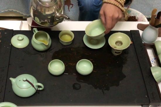 泡茶的十八口訣，茶藝泡茶的步驟口訣