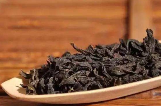 怎樣炭焙巖茶？揭秘武夷巖茶的炭焙技藝