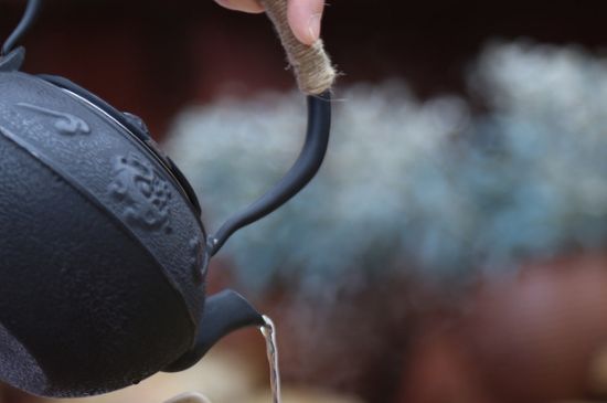 鐵壺是泡茶還是煮茶，鐵壺泡茶好嗎