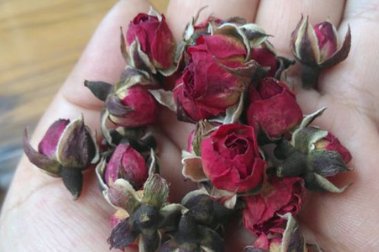 玫瑰花泡水喝的9大禁忌，喝玫瑰花茶有什么禁忌