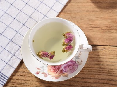 玫瑰花茶能豐胸嗎，天然豐胸花茶