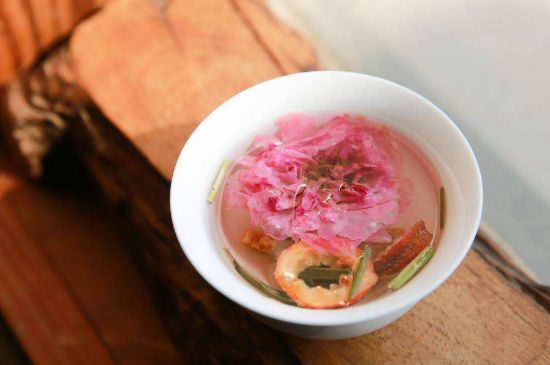 玫瑰花的最佳搭配，喝玫瑰花茶搭配什么喝好？