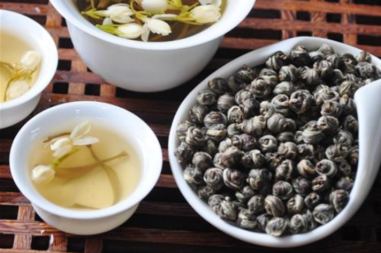 茉莉龍珠一次泡幾顆，茉莉龍珠一一杯放幾顆