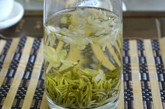 碧潭飄雪是什么檔次的茶，碧潭飄雪屬于什么檔次？