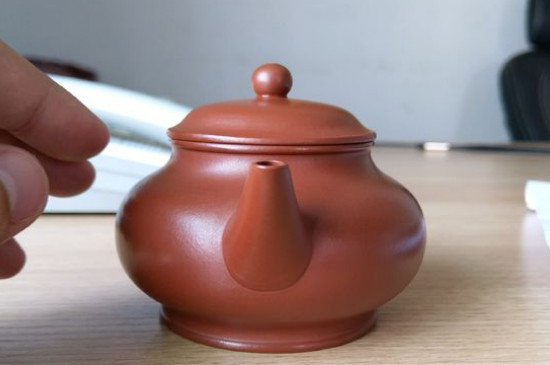 大紅袍和朱泥哪個(gè)好，為什么不能買大紅袍壺