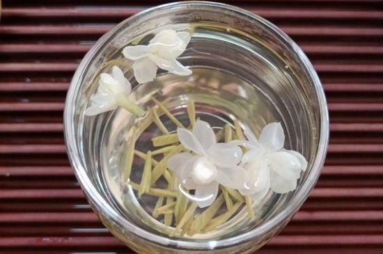 茉莉泡水禁忌，喝茉莉茶葉有什么禁忌