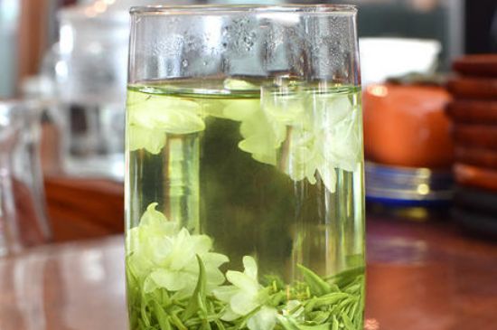 炒花飄雪是什么茶，花茶炒花是什么意思