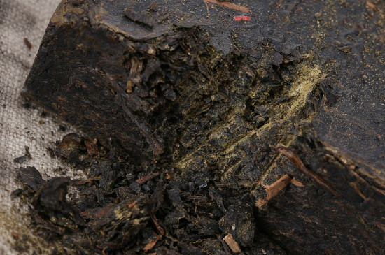 黑茶茯茶保存五大忌，茯茶收藏的注意事項