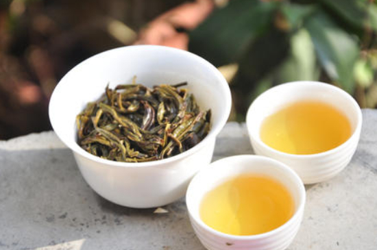 單叢茶十大香型以及常見(jiàn)品種大全，潮安鳳凰單樅十大名香歸類(lèi)