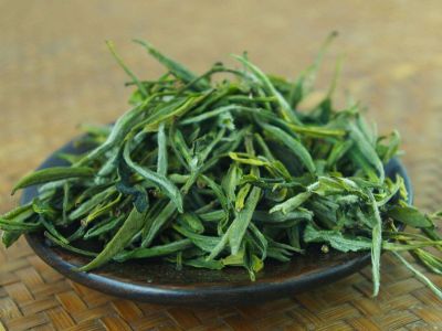 毛峰和毛尖哪個(gè)好一點(diǎn)，毛尖茶好還是毛峰茶好？