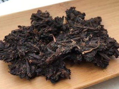 黑茶的功效與作用，長期喝黑茶有什么功效？