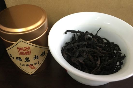 拼配的馬頭巖肉桂，還配叫馬肉嗎？請(qǐng)叫它“馬頭巖大紅袍”