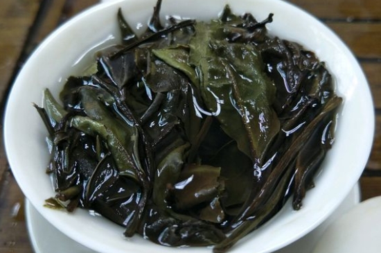 福鼎白茶貢眉和壽眉的區(qū)別，壽眉與貢眉有什么區(qū)別