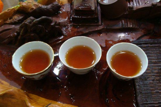 大紅袍四大品種有哪些，大紅袍的種類和著名品種特點(diǎn)介紹