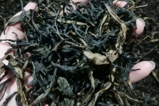 蜜蘭香好還是鴨屎香好，鳳凰單叢茶蜜蘭香和鴨屎香特點(diǎn)有哪些？