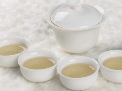 白茶煮好還是泡好喝，老白茶是泡還是煮？