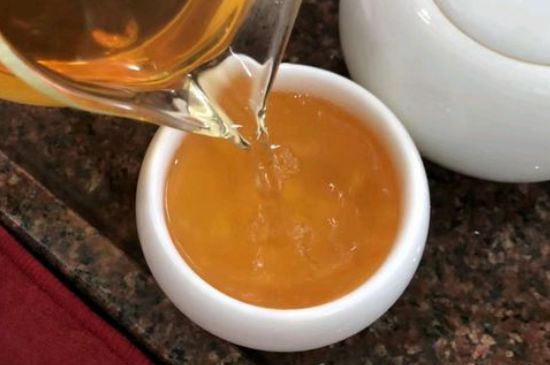 女人晚上喝紅茶好嗎，女人紅茶啥時候喝最好？