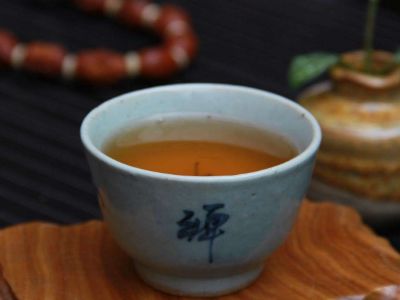 黑茶可以加水反復(fù)煮嗎，黑茶能煮幾次