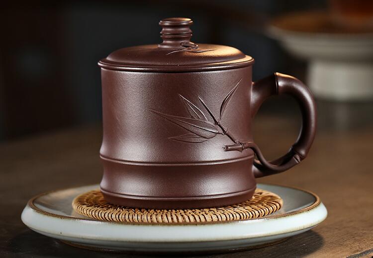 新紫砂杯第一次怎樣使用，<a href=http://www.czsdfxx.com/chaju/zisha/ target=_blank class=infotextkey>紫砂茶杯</a>開杯方法