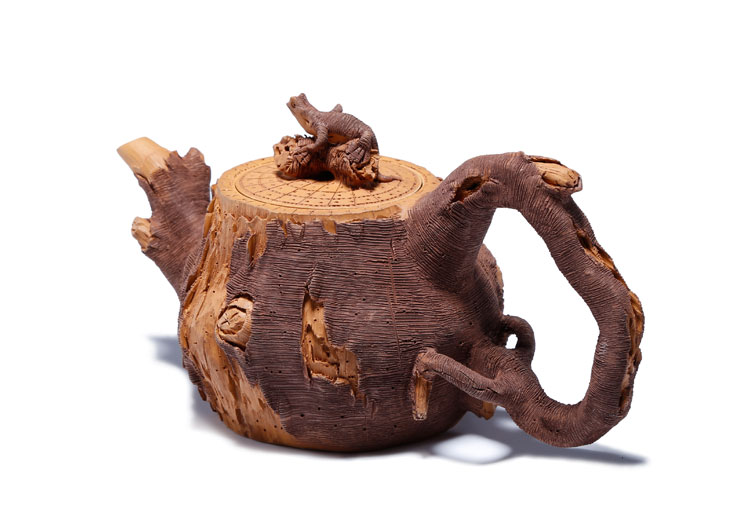 仿木外皮紫砂壺，創(chuàng)意木樁手工雕刻紫砂壺